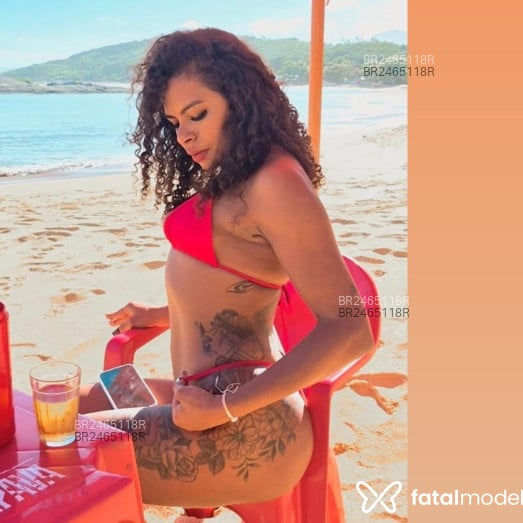 Acompanhante Morena - Feed