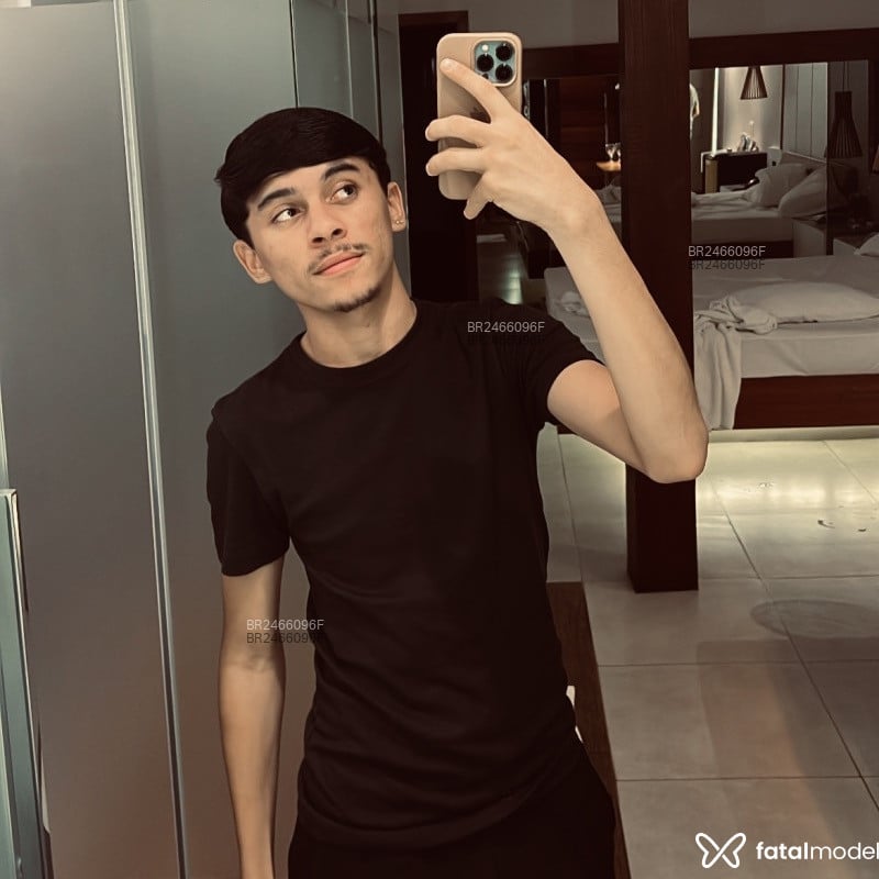 Acompanhante Robson Melo - Feed