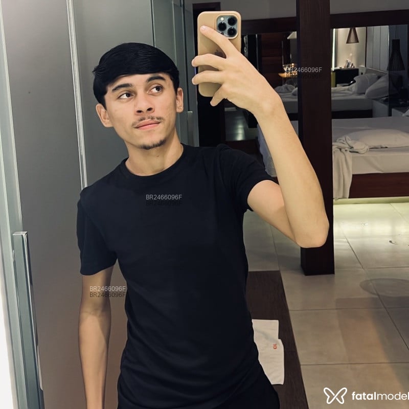 Acompanhante Robson Melo - Feed