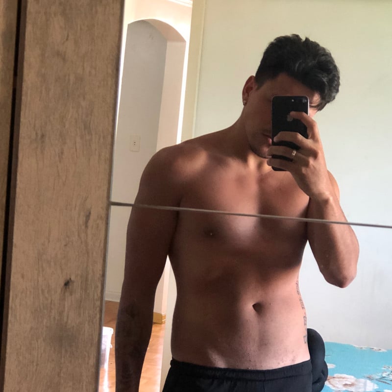 Acompanhante Benício - Feed