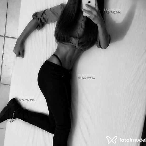 Acompanhante Morena - Feed