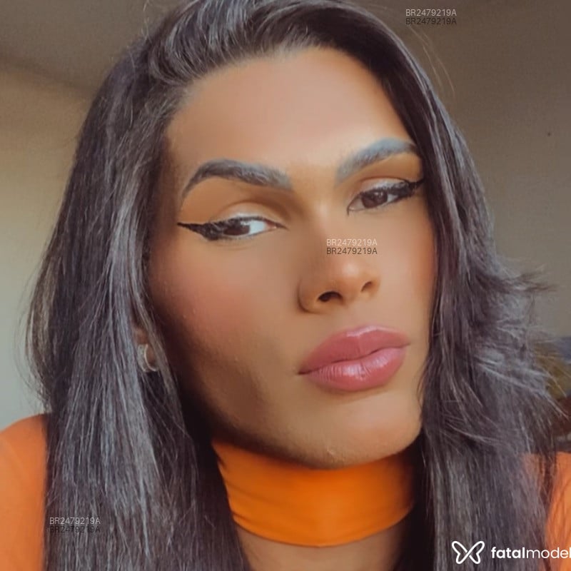 Acompanhante Morena - Feed