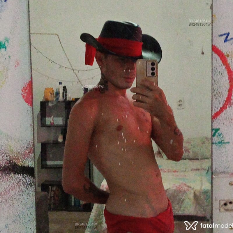 Acompanhante Ollyver Riveras - Feed