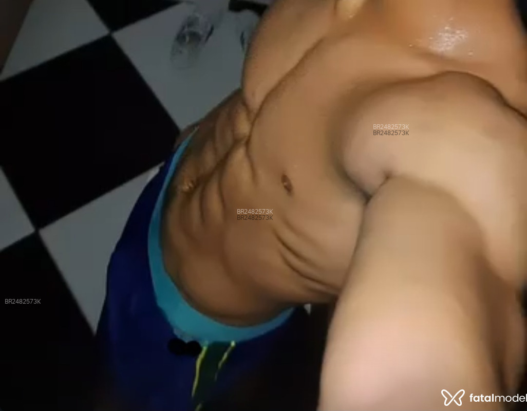 Acompanhante Lucas - Feed