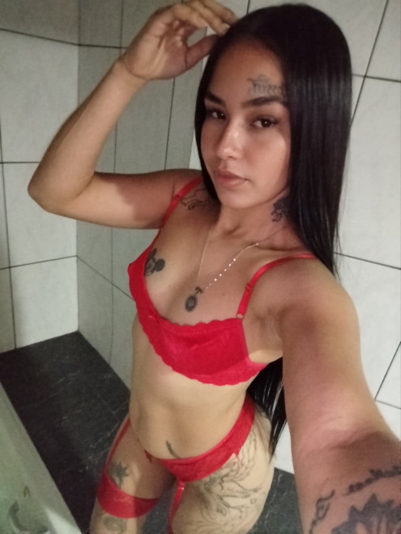 Acompanhante Susuu - Feed
