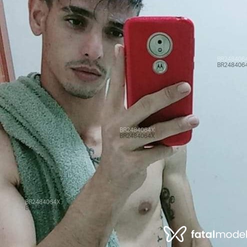 Acompanhante Lucas Pires - Feed