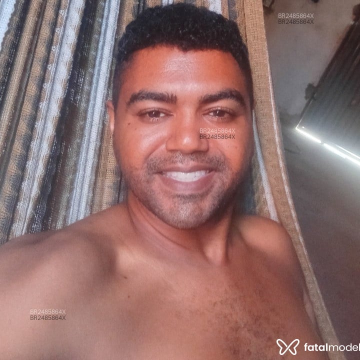 Acompanhante Gustavo Henrique - Feed