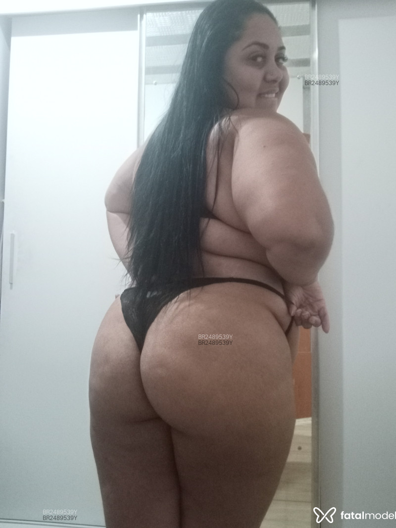 Acompanhante Juhmoreninha - Feed