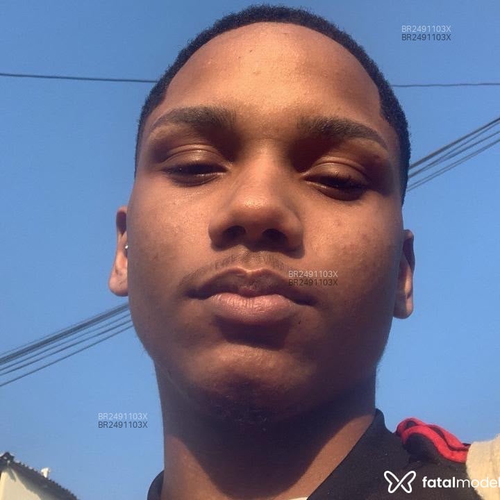 Acompanhante Luiz Henrique - Feed