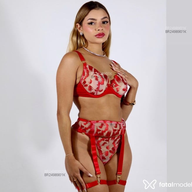 Acompanhante Bella - Feed