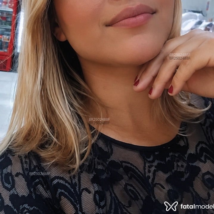 Acompanhante Thaisinha - Feed
