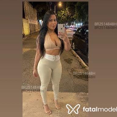 Acompanhante Morena - Feed