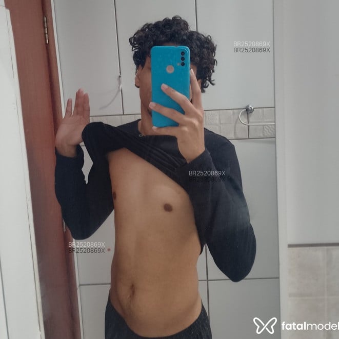 Acompanhante Gabriel - Feed