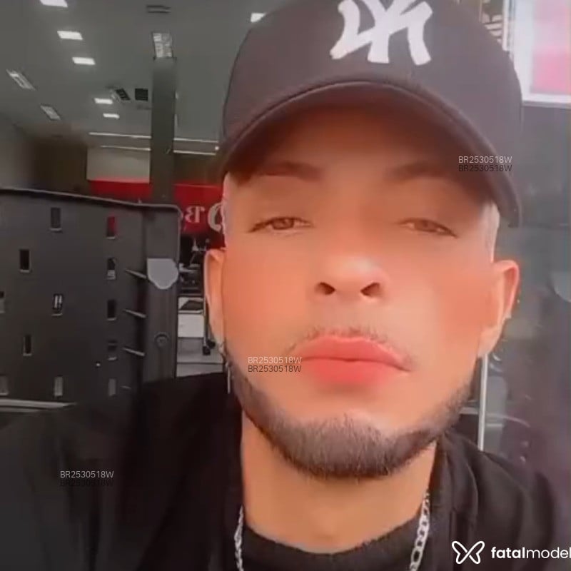 Acompanhante Felipe - Feed
