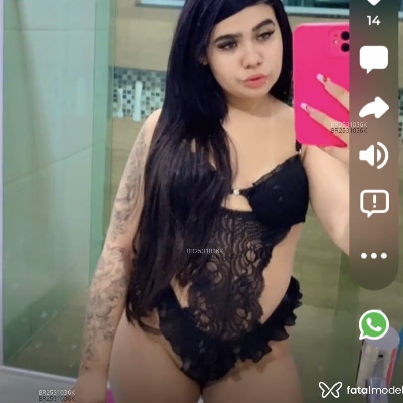 Acompanhante Alice - Feed