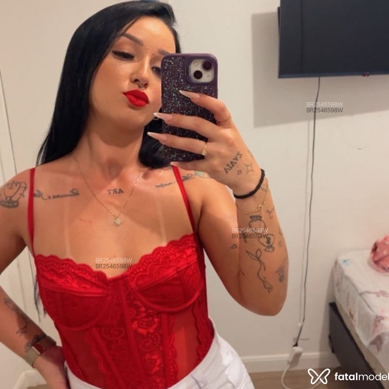 Acompanhante Martina - Feed
