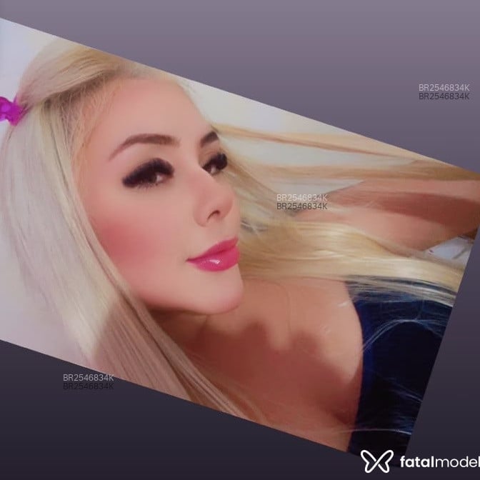 Acompanhante Gaby - Feed