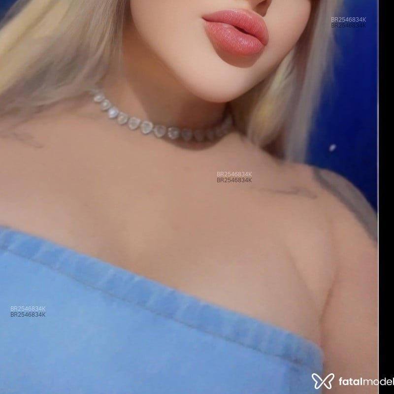 Acompanhante Luiza - Feed