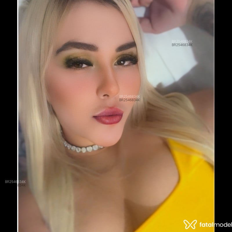 Acompanhante Luiza - Feed