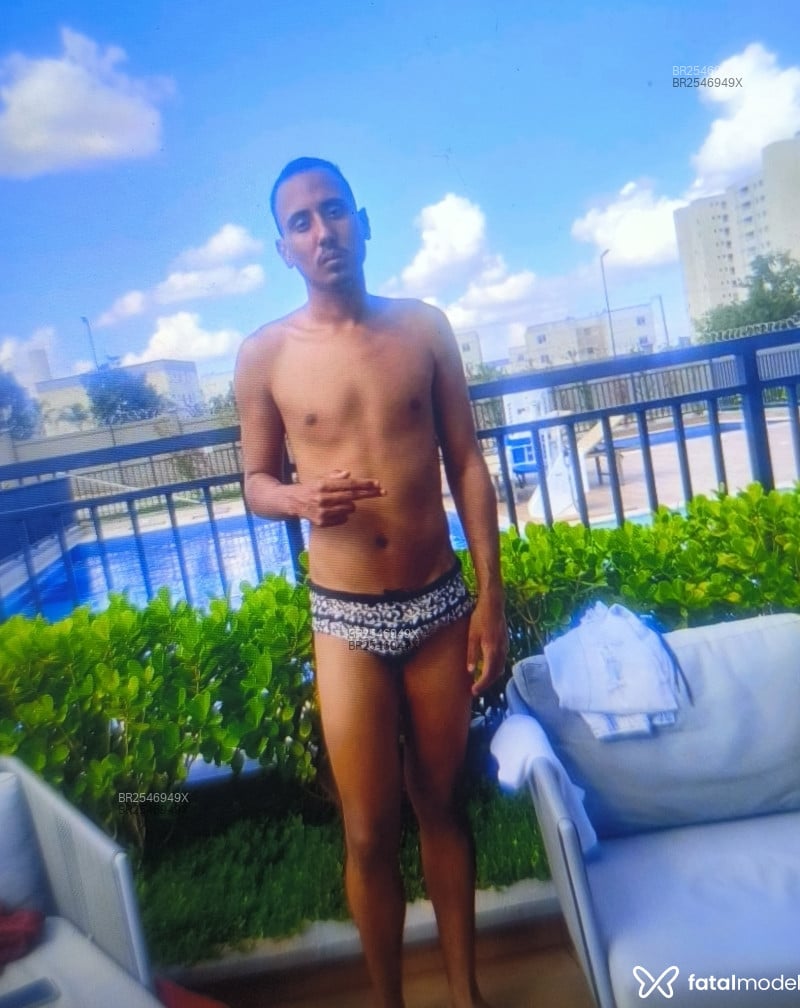 Acompanhante Felipinho - Feed
