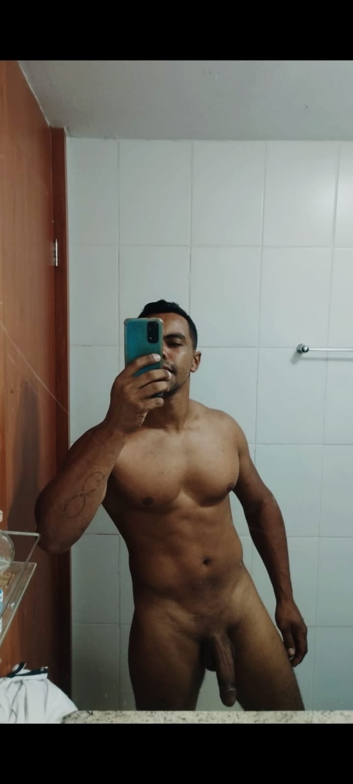 Acompanhante Kauan Lopes - Feed