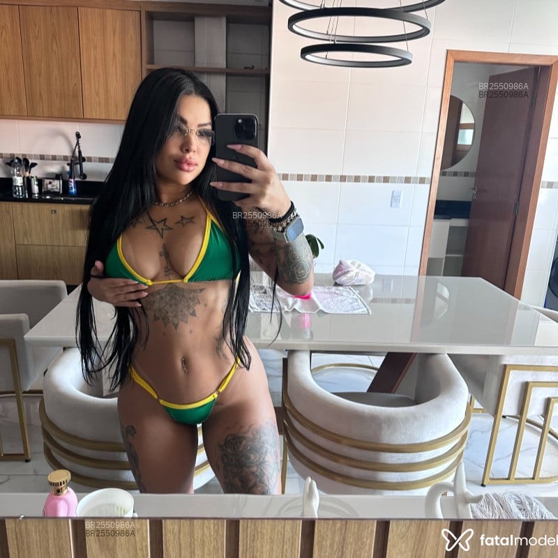 Acompanhante Aline - Feed