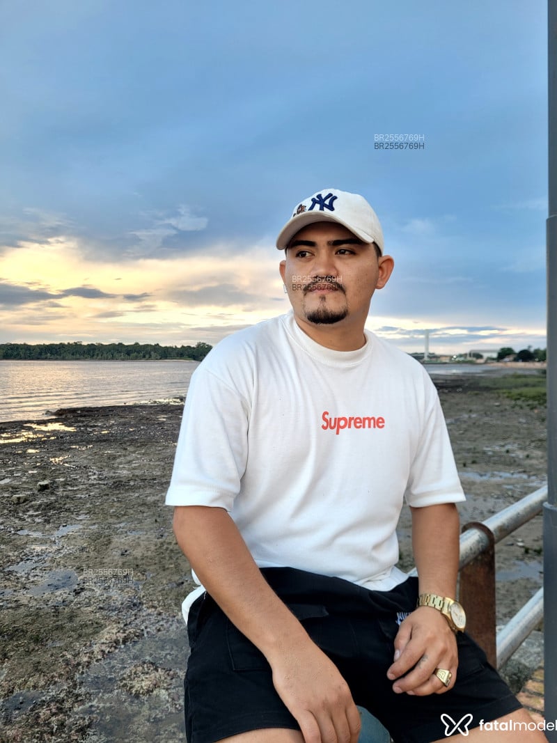 Acompanhante Gustavo - Feed