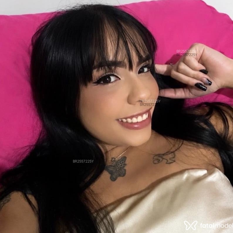 Acompanhante Luísa - Feed