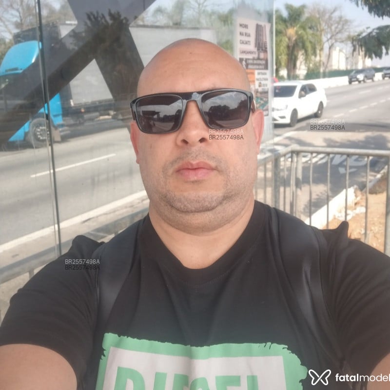 Acompanhante Fernando - Feed