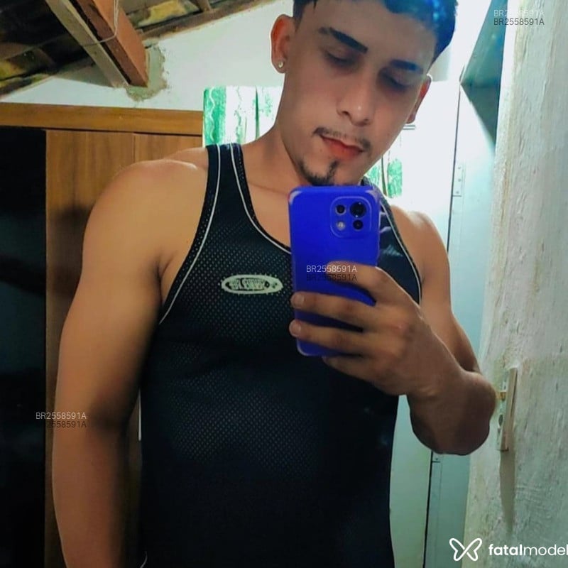 Acompanhante Matheus - Feed