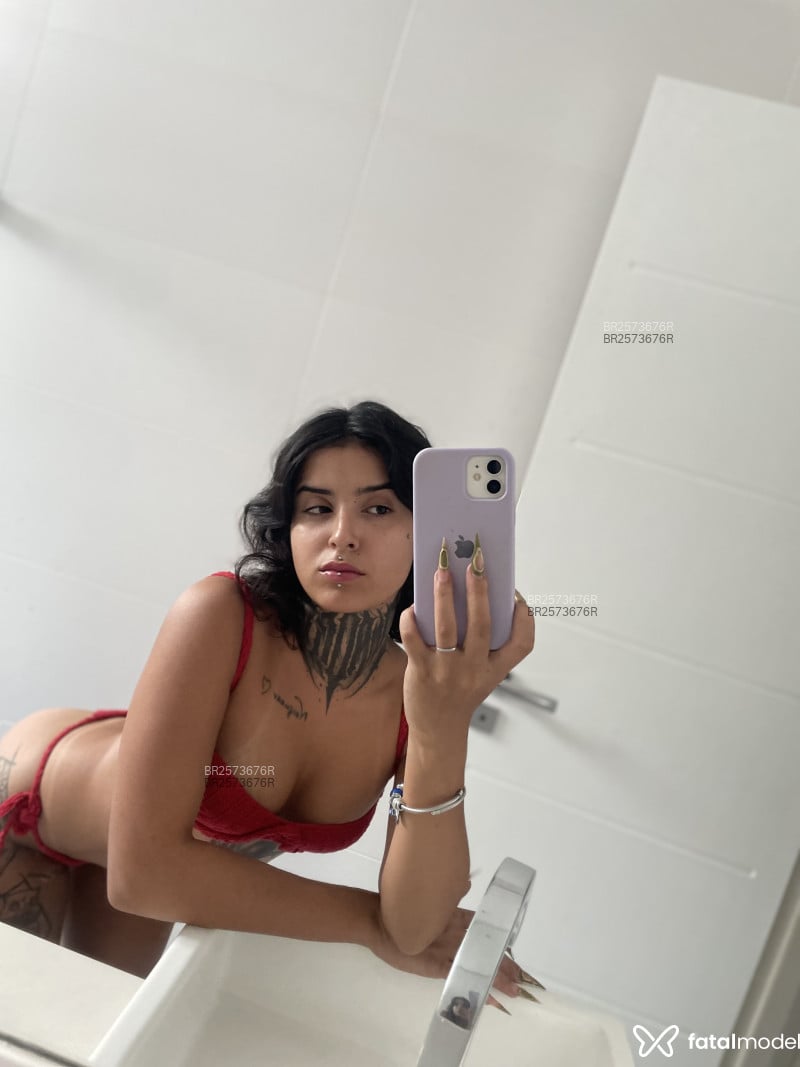 Acompanhante Beatriz - Feed
