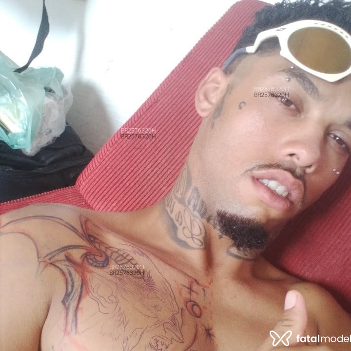 Acompanhante Maicon Henrrique - Feed