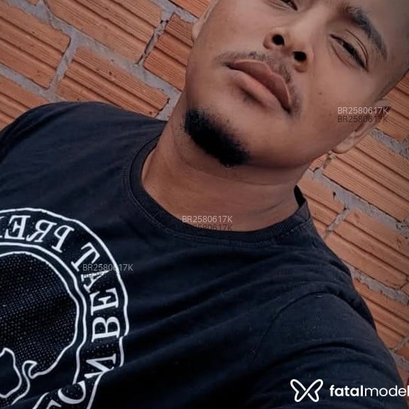 Acompanhante Daniel - Feed