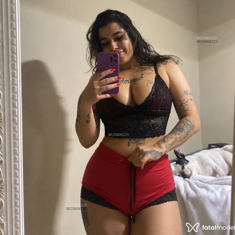 Acompanhante Ana - Feed