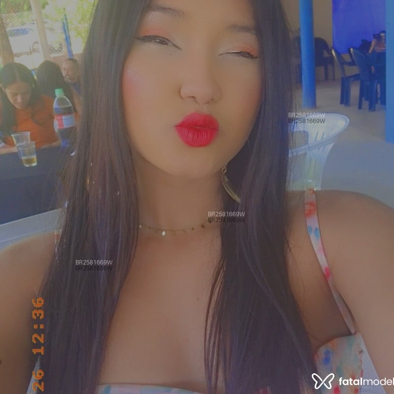 Acompanhante Lili - Feed