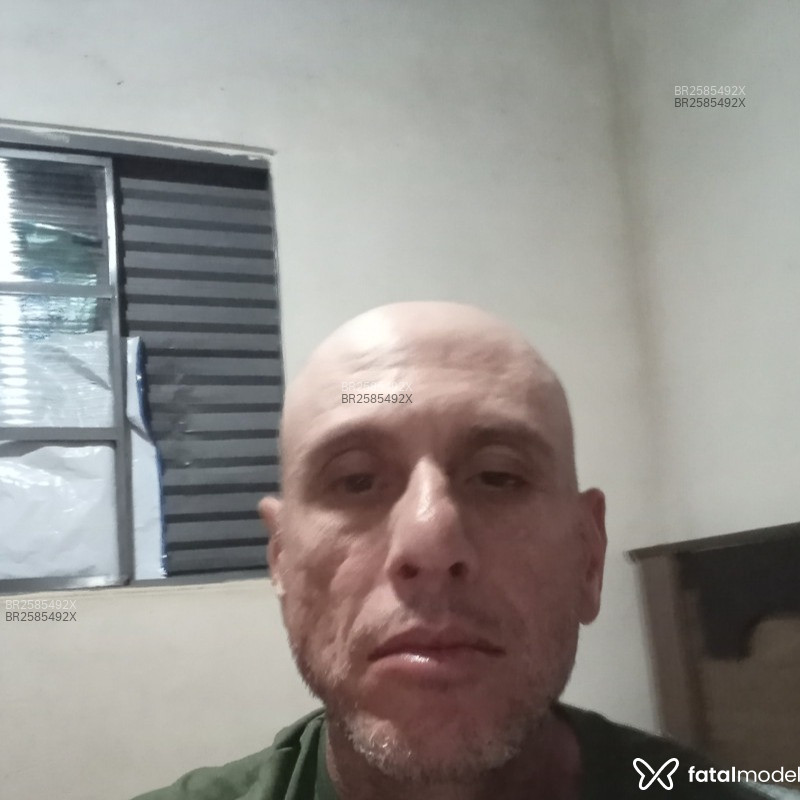 Acompanhante Carlos Sousa - Feed