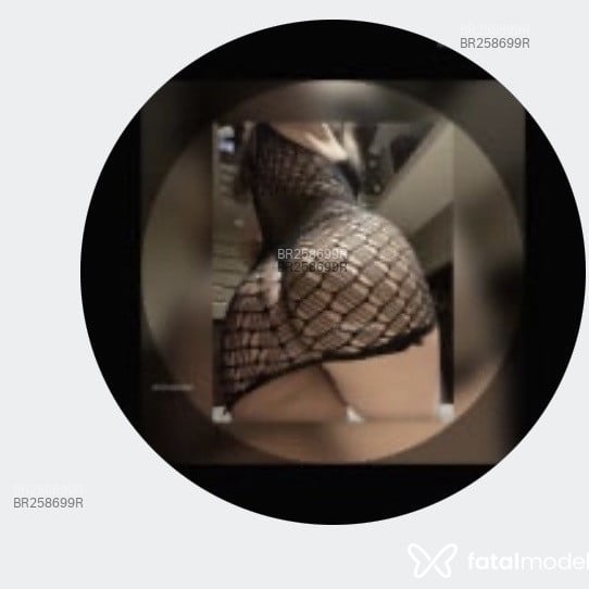 Acompanhante Caroline - Feed