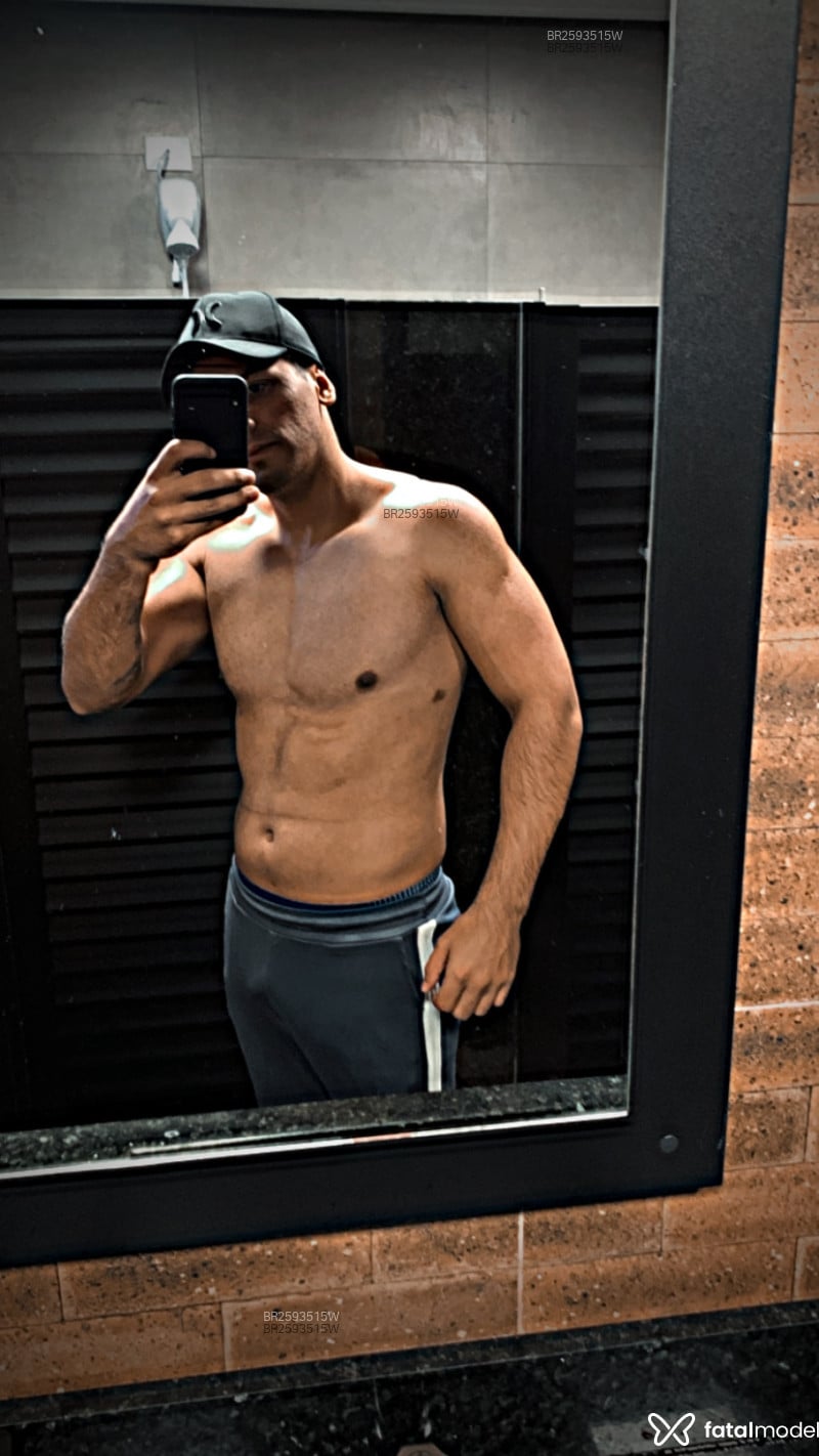 Acompanhante Rodrigo - Feed