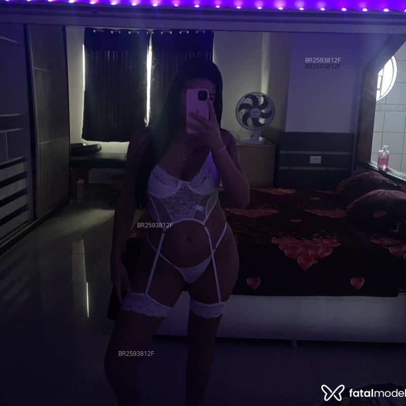 Acompanhante Japonesa - Feed