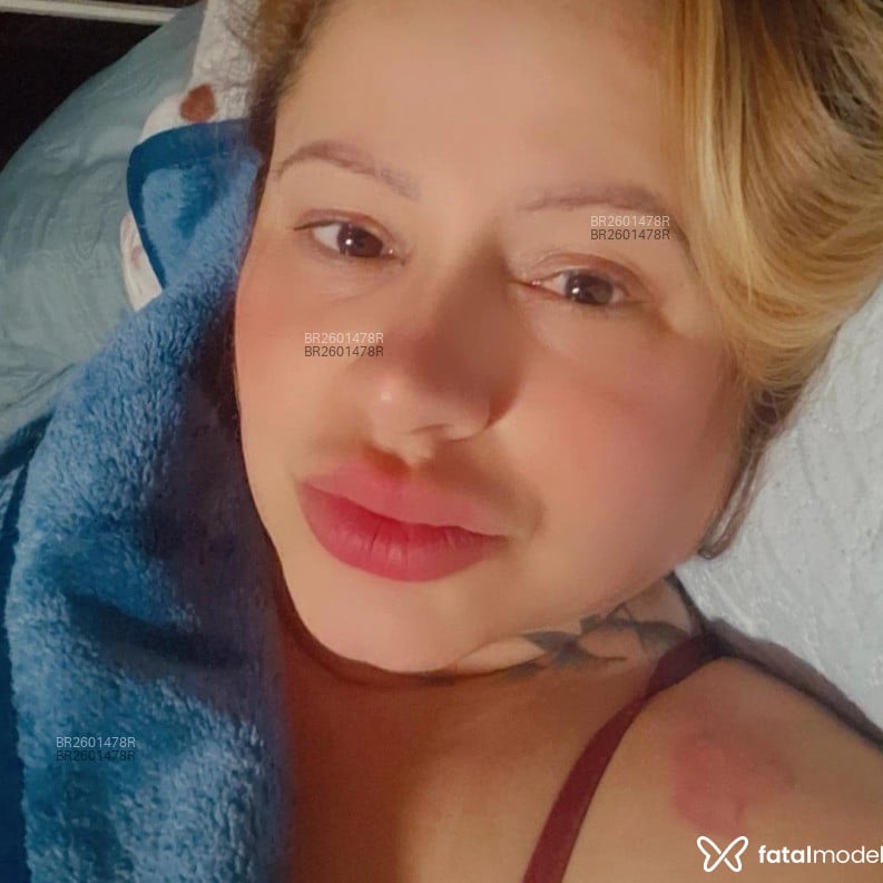 Acompanhante Lívia Santos - Feed