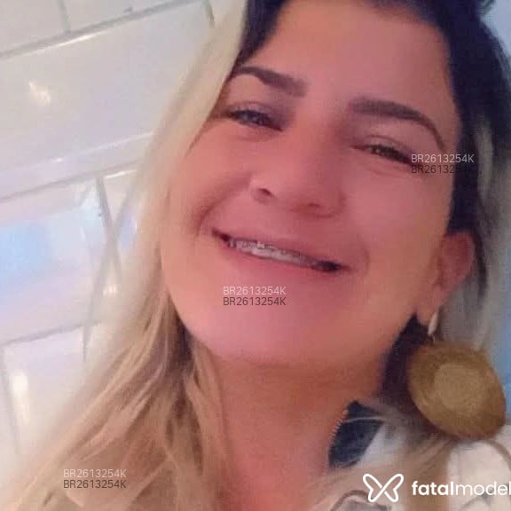 Acompanhante Bella - Feed
