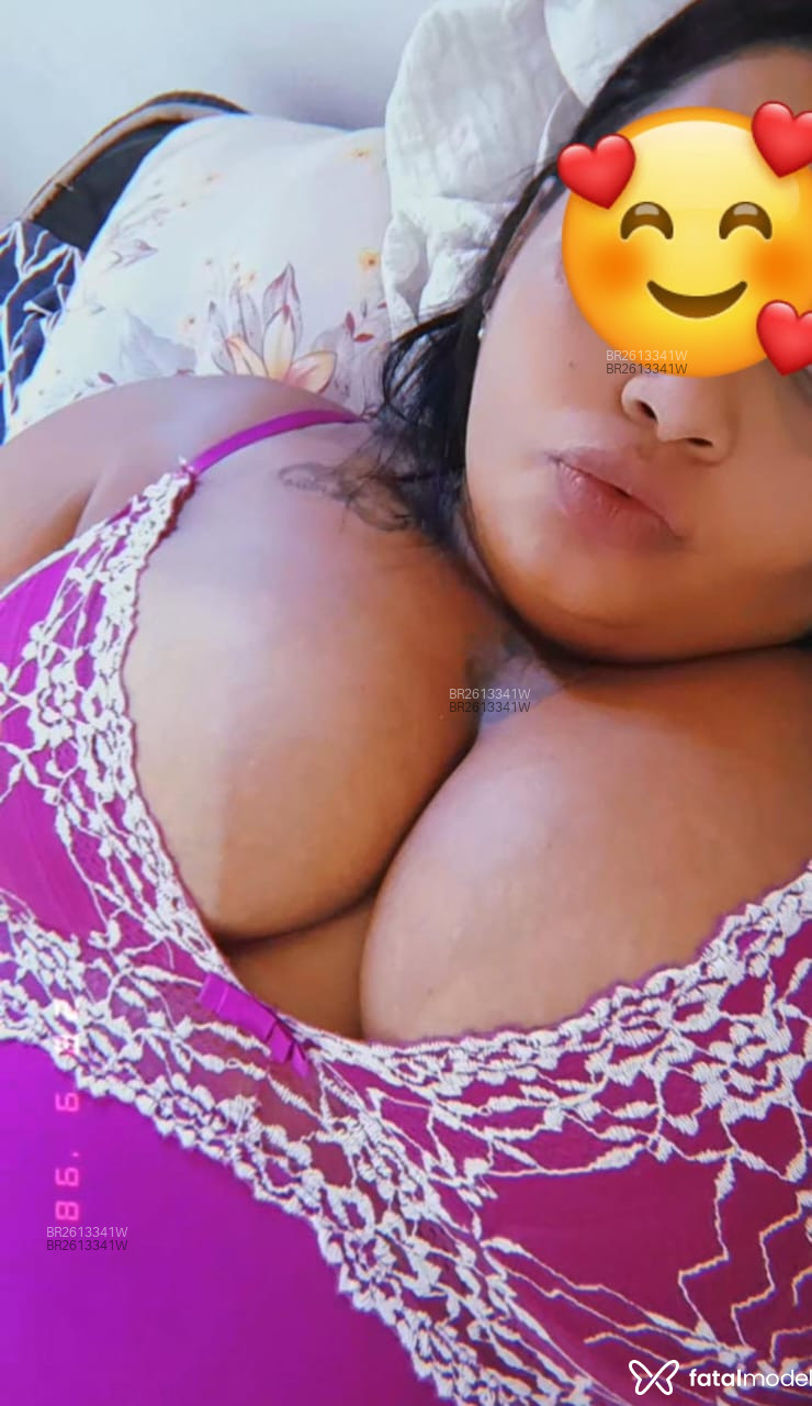Acompanhante Camila - Feed