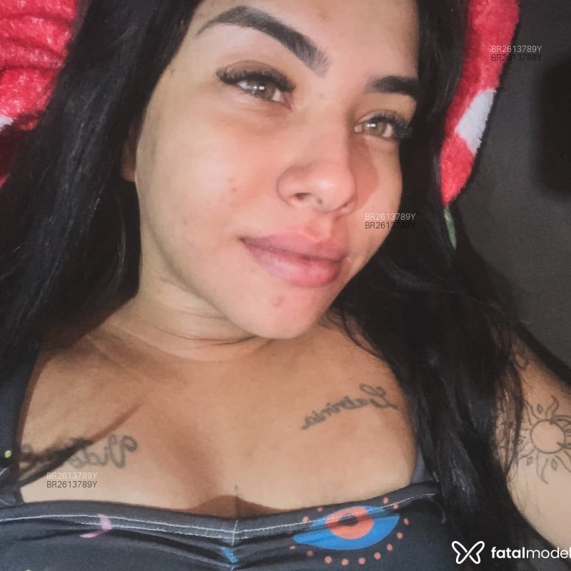 Acompanhante Morena - Feed