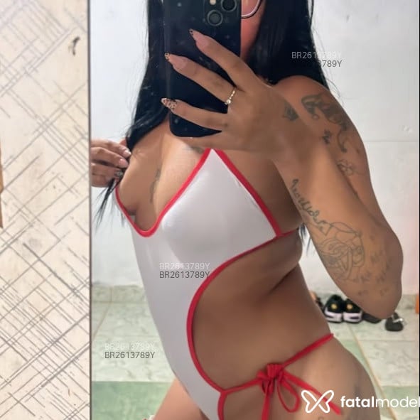 Acompanhante Morena - Feed
