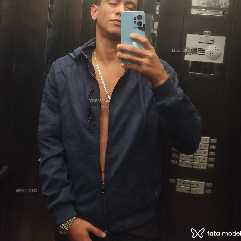 Acompanhante Erick - Feed