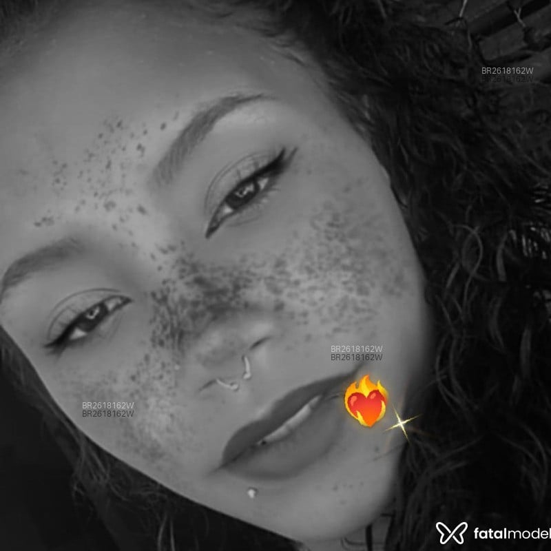 Acompanhante Fogosinha - Feed