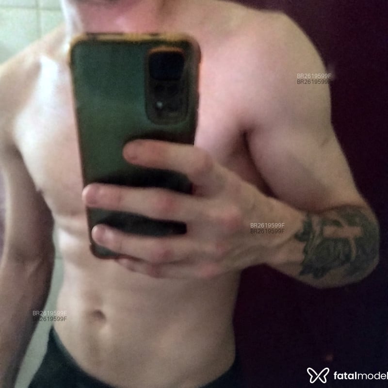 Acompanhante Arcanjo - Feed
