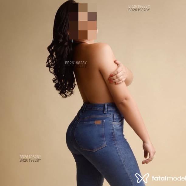 Acompanhante Rubi Alencar - Feed