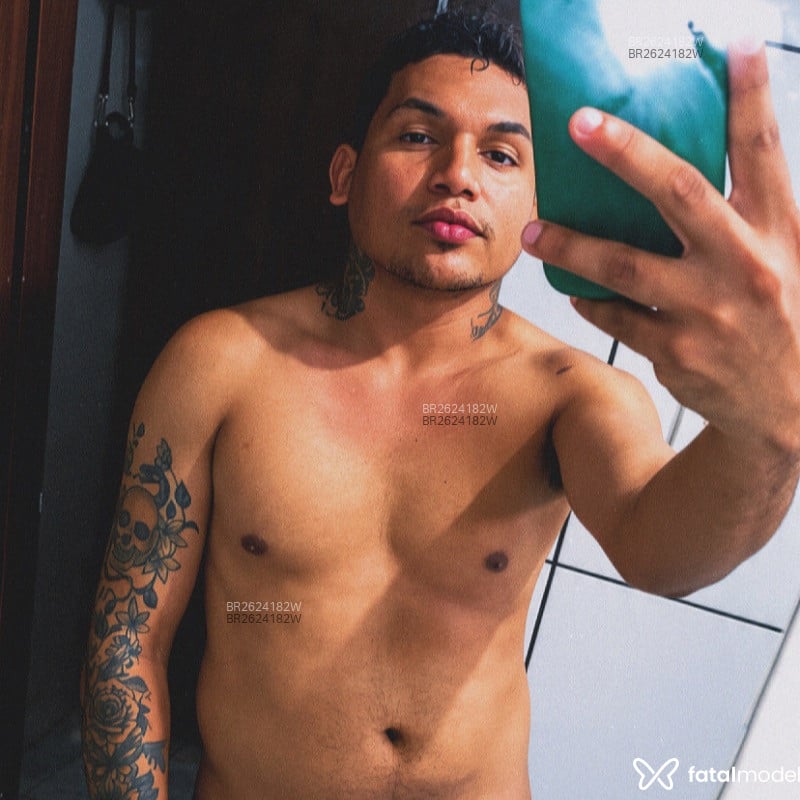 Acompanhante Danny - Feed