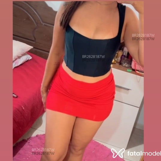 Acompanhante Karina - Feed
